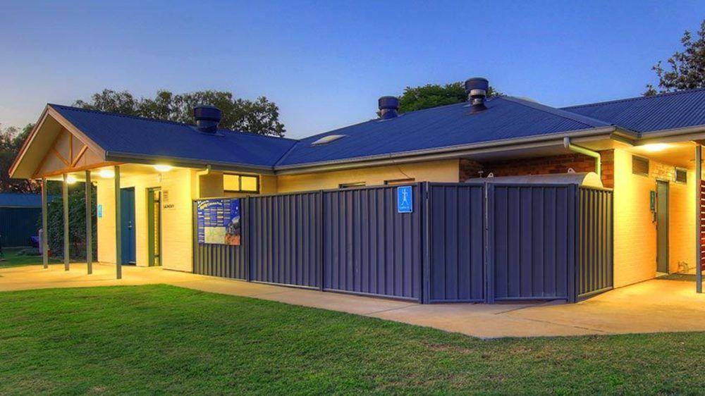Narrabri Big Sky Caravan Park Dış mekan fotoğraf