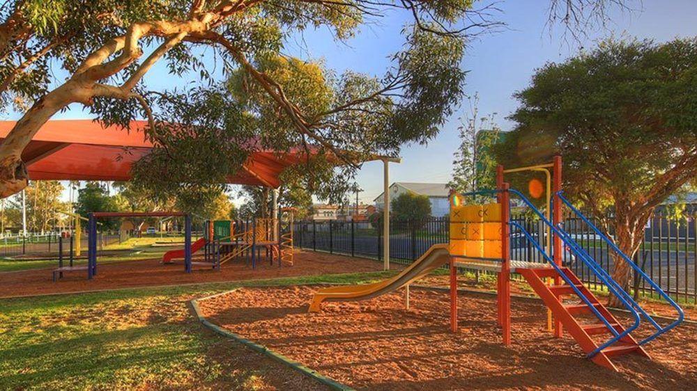 Narrabri Big Sky Caravan Park Dış mekan fotoğraf