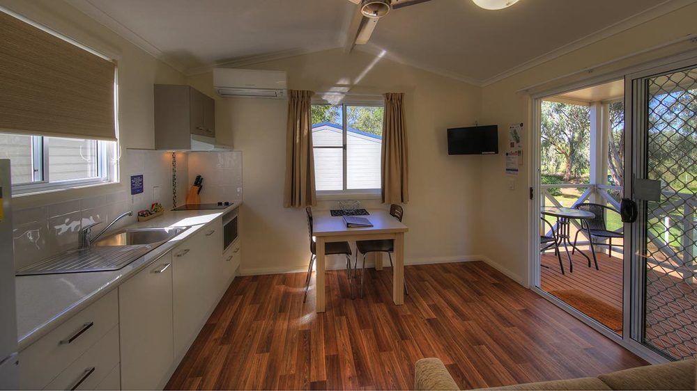 Narrabri Big Sky Caravan Park Dış mekan fotoğraf